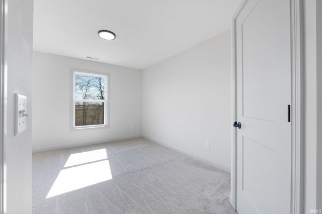 17885 Hutt Ridge Court, Huntertown, IN 46748