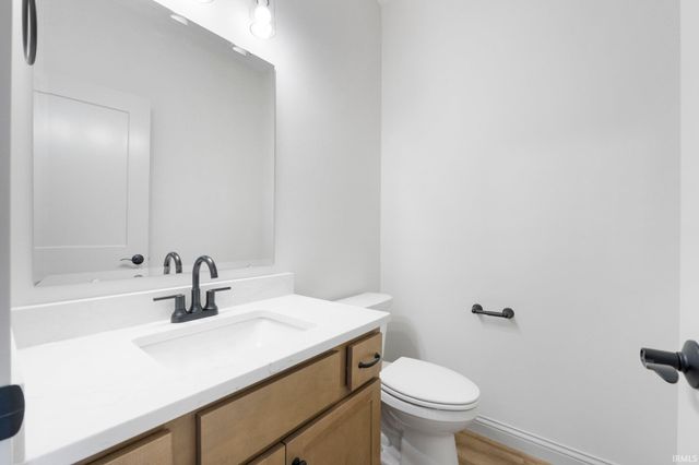 17885 Hutt Ridge Court, Huntertown, IN 46748