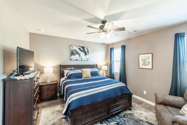 7146 Lang Ave, White House, TN 37188