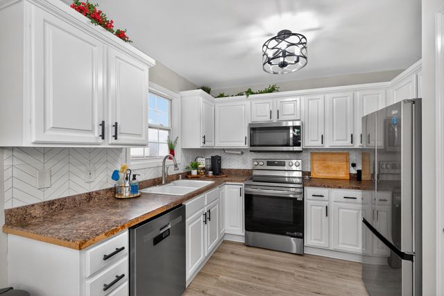 103 Mayflower Court, Georgetown, KY 40324