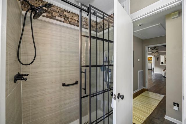 11719 Jaycreek Drive, Houston, TX 77070