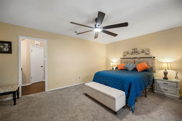 11719 Jaycreek Drive, Houston, TX 77070