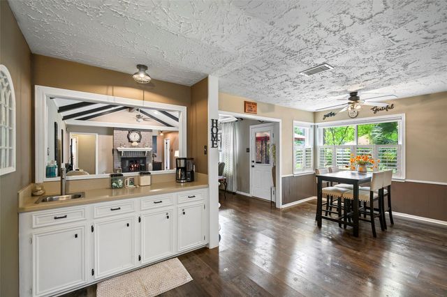 11719 Jaycreek Drive, Houston, TX 77070