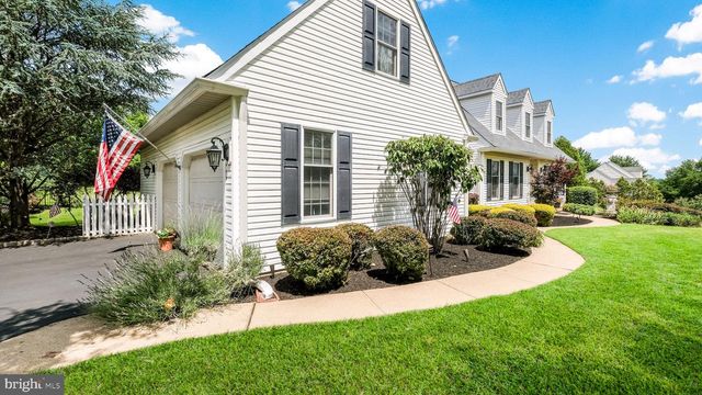 4717 ESSEX DR, Doylestown, PA 18902