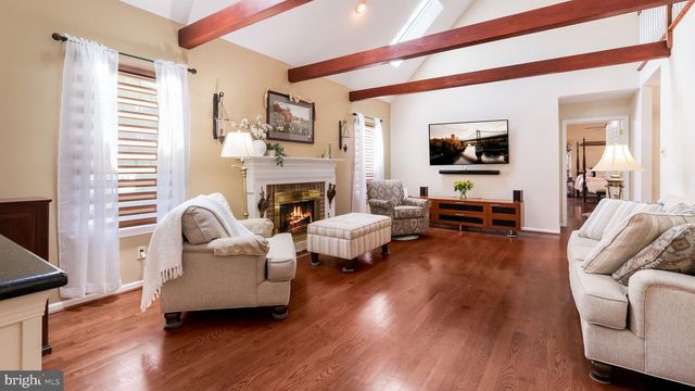 4717 ESSEX DR, Doylestown, PA 18902