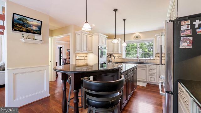4717 ESSEX DR, Doylestown, PA 18902