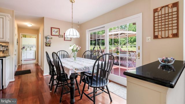 4717 ESSEX DR, Doylestown, PA 18902