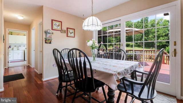 4717 ESSEX DR, Doylestown, PA 18902