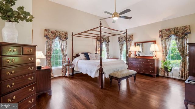 4717 ESSEX DR, Doylestown, PA 18902