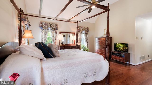 4717 ESSEX DR, Doylestown, PA 18902