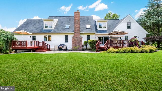 4717 ESSEX DR, Doylestown, PA 18902