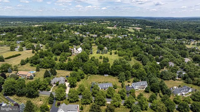 4717 ESSEX DR, Doylestown, PA 18902