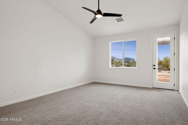 2010 W Lucky Lane, Queen Creek, AZ 85144