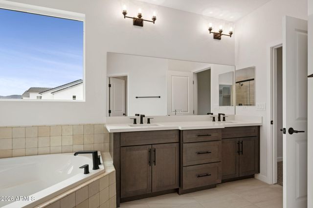 2010 W Lucky Lane, Queen Creek, AZ 85144
