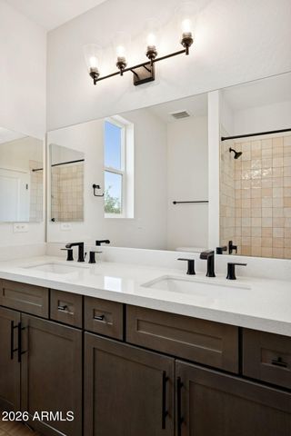 2010 W Lucky Lane, Queen Creek, AZ 85144