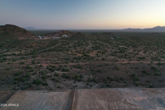 2010 W Lucky Lane, Queen Creek, AZ 85144