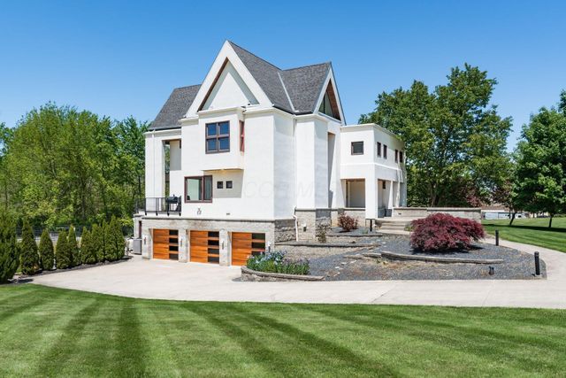 100 Stonesthrow Drive, Alexandria, OH 43001