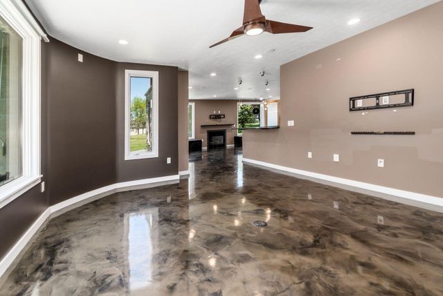 100 Stonesthrow Drive, Alexandria, OH 43001