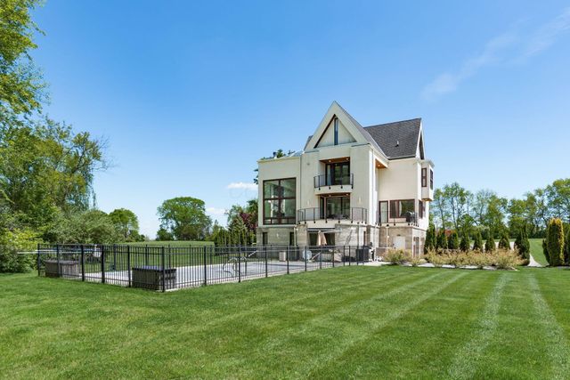 100 Stonesthrow Drive, Alexandria, OH 43001