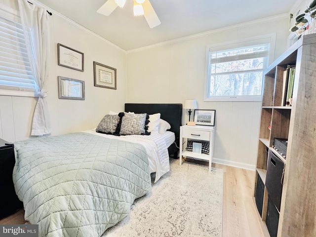 1101 HARBOUR DR, Stafford, VA 22554