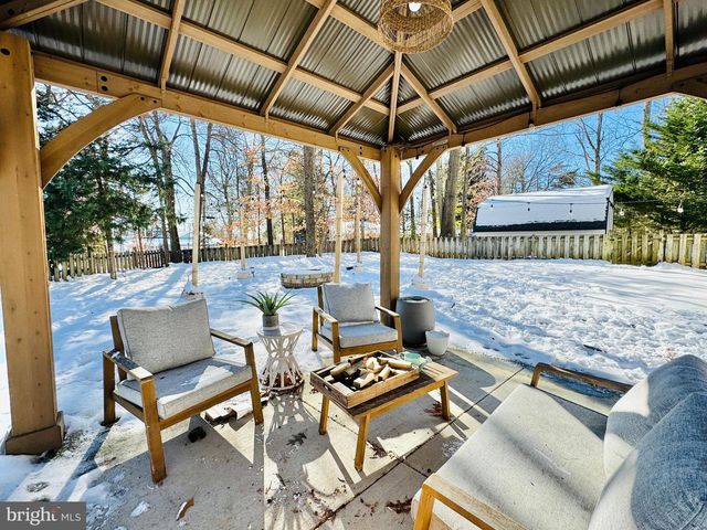 1101 HARBOUR DR, Stafford, VA 22554