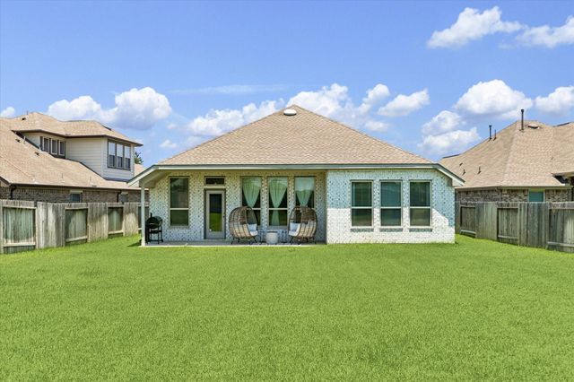7330 Markstone Falls Lane, Rosenberg, TX 77469