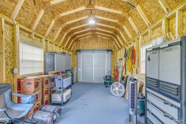 3445 Doddie Ln, Navarre, FL 32566