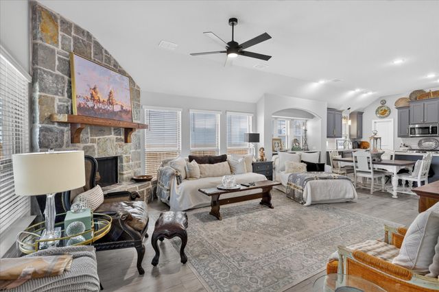 833 Godley Ranch, Godley, TX 76044