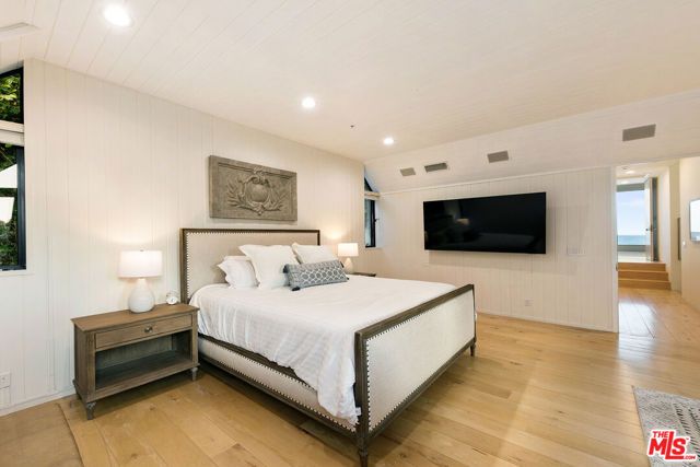 27352 Pacific Coast Highway, Malibu, CA 90265