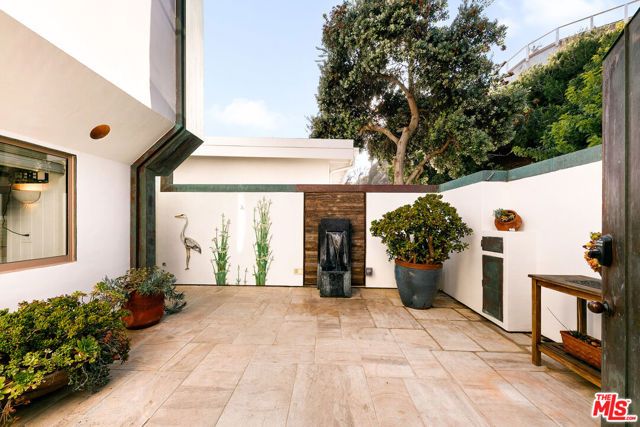 27352 Pacific Coast Highway, Malibu, CA 90265