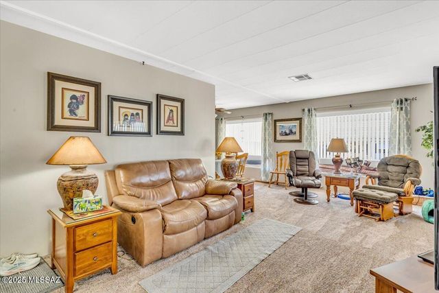 6016 W Lazy S Street, Tucson, AZ 85713