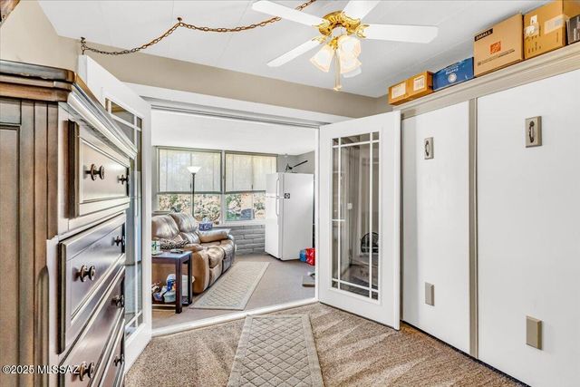 6016 W Lazy S Street, Tucson, AZ 85713