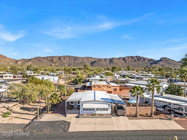 6016 W Lazy S Street, Tucson, AZ 85713