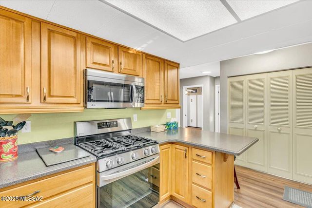 6016 W Lazy S Street, Tucson, AZ 85713