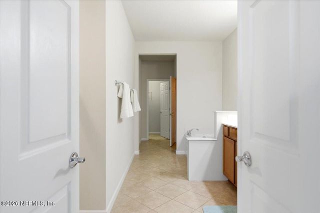 14146 MAHOGANY Avenue, Jacksonville, FL 32258