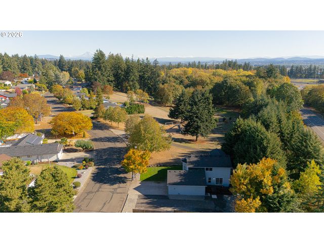 11847 Se RIVERIDGE Dr, Vancouver, WA 98683