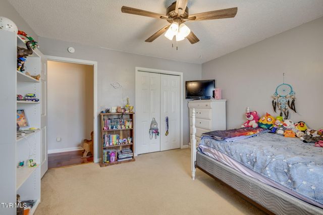 2324 Louita Avenue, Kingsport, TN 37660