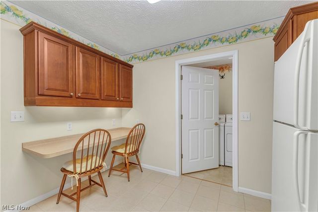 1 Campus Court, Avon Lake, OH 44012