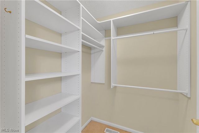 1 Campus Court, Avon Lake, OH 44012