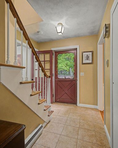 216 Southampton Rd, Westhampton, MA 01027