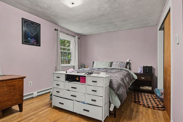 216 Southampton Rd, Westhampton, MA 01027