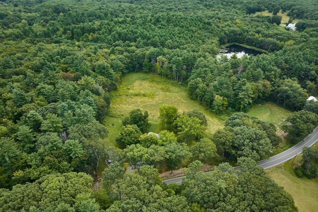 216 Southampton Rd, Westhampton, MA 01027