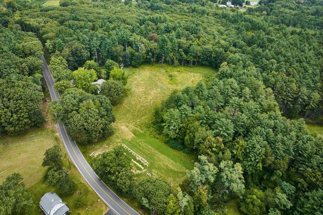 216 Southampton Rd, Westhampton, MA 01027