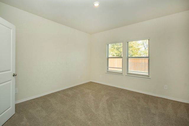 420 Lucky Lane, Ferris, TX 75125