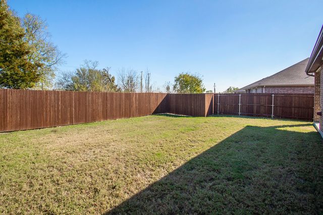 420 Lucky Lane, Ferris, TX 75125