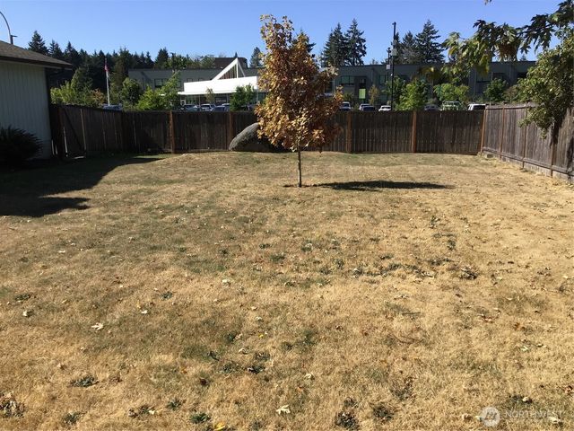 32528 26th Avenue SW, Federal Way, WA 98023