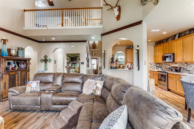 468 Darlington Trail, Fort Worth, TX 76131