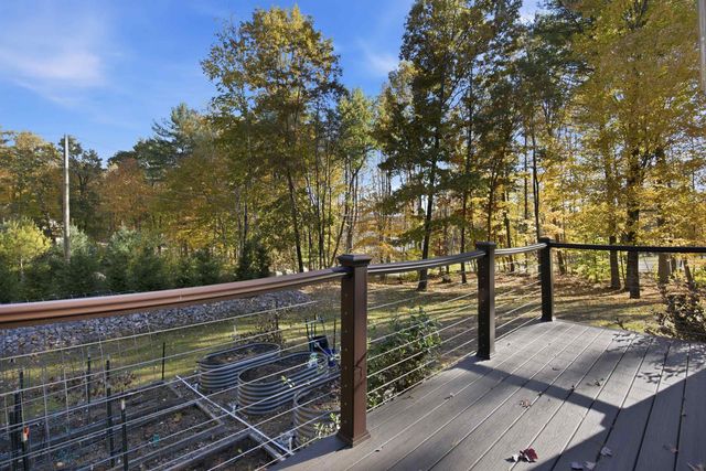 295 Peverly Road, Northfield, NH 03276