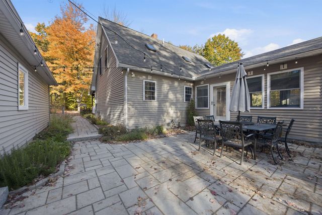 295 Peverly Road, Northfield, NH 03276