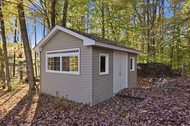 295 Peverly Road, Northfield, NH 03276